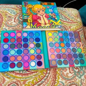 Amazing princess makeup palette